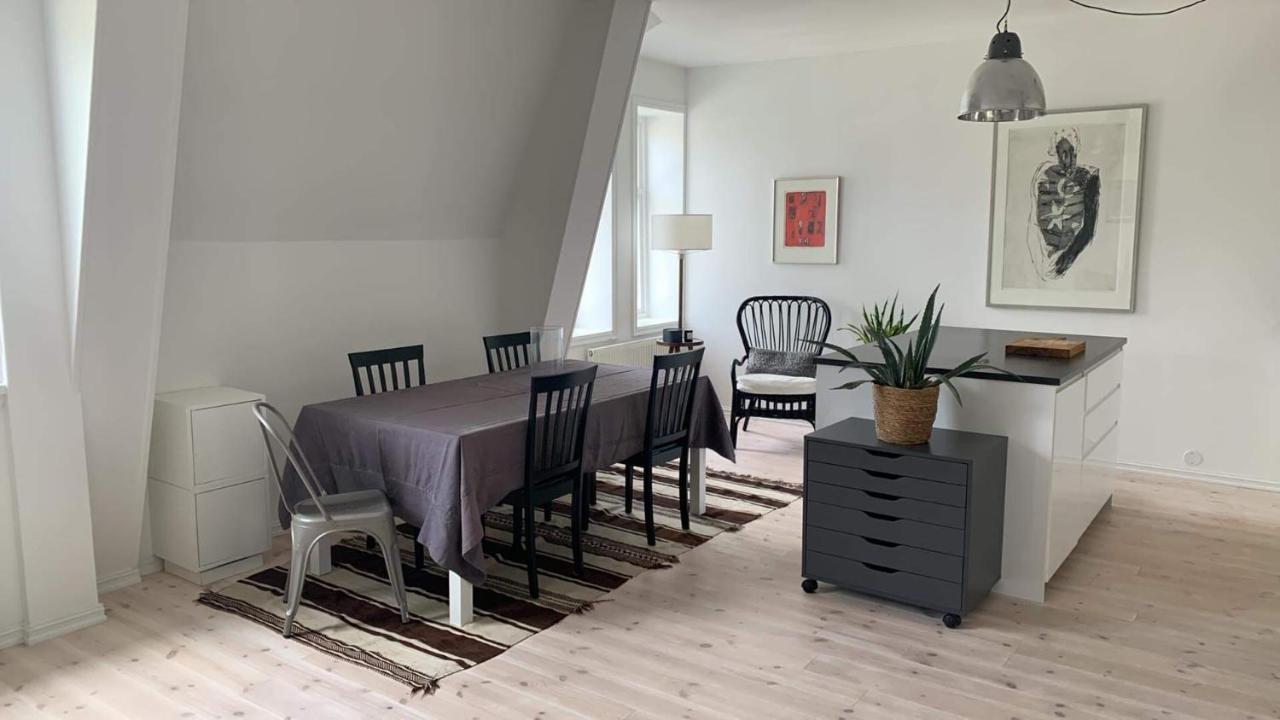 Stunning Penthouse In The City! Apartment Ålesund